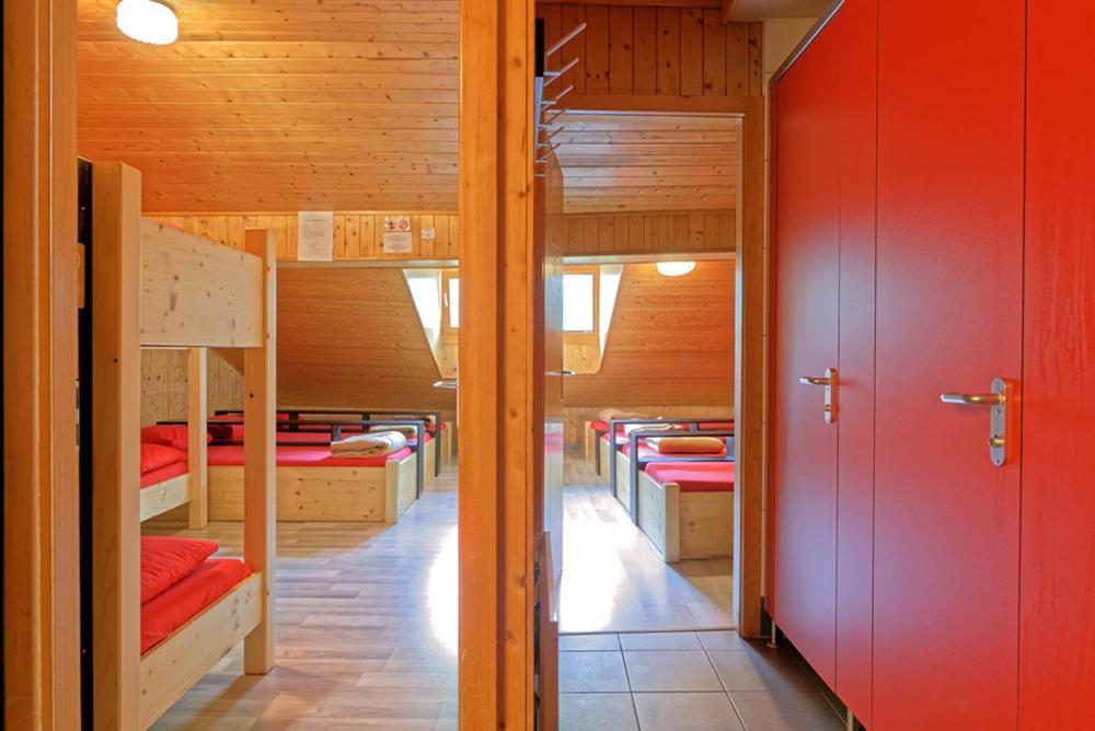 Petit Velan - Coworking & Coliving Vandrehjem Bourg-Saint-Pierre Eksteriør billede
