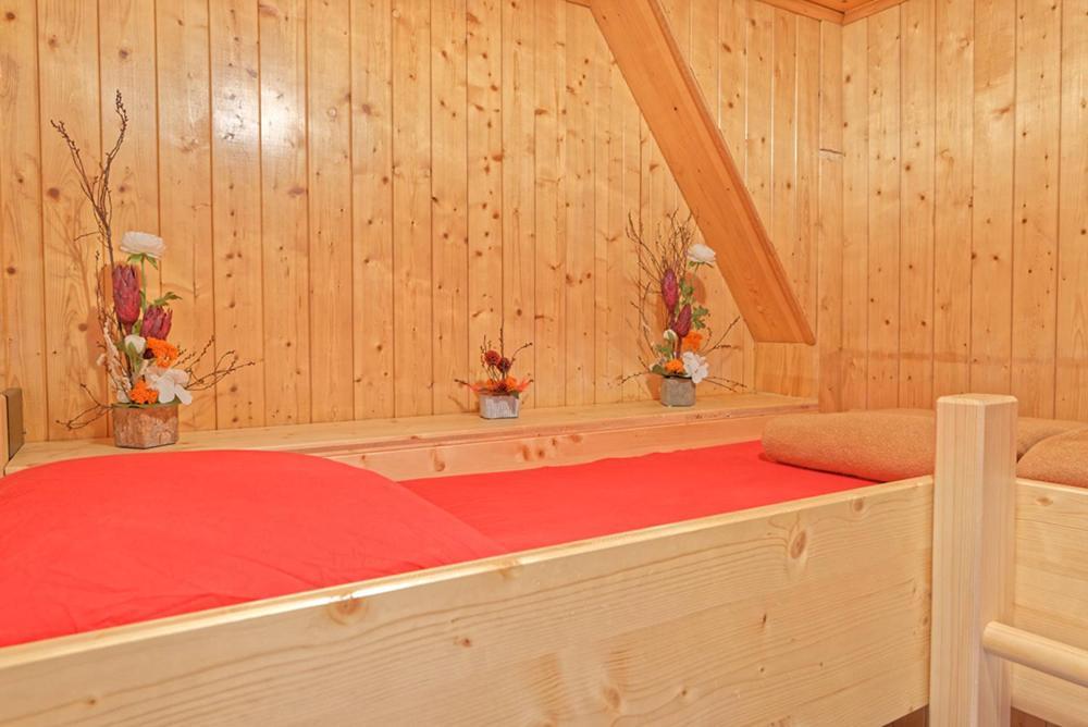 Petit Velan - Coworking & Coliving Vandrehjem Bourg-Saint-Pierre Eksteriør billede