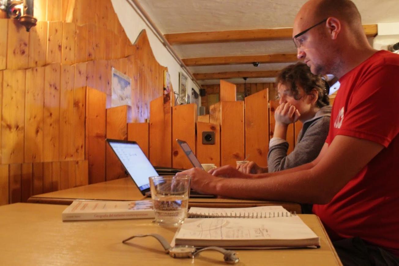 Petit Velan - Coworking & Coliving Vandrehjem Bourg-Saint-Pierre Eksteriør billede