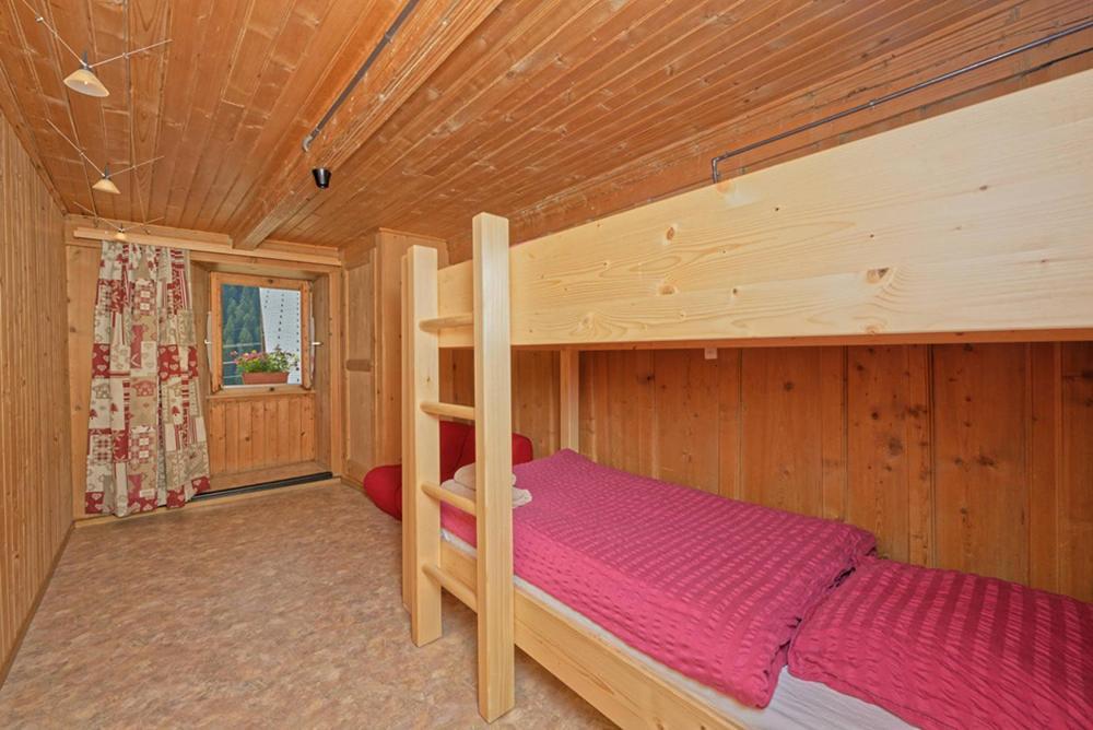 Petit Velan - Coworking & Coliving Vandrehjem Bourg-Saint-Pierre Eksteriør billede